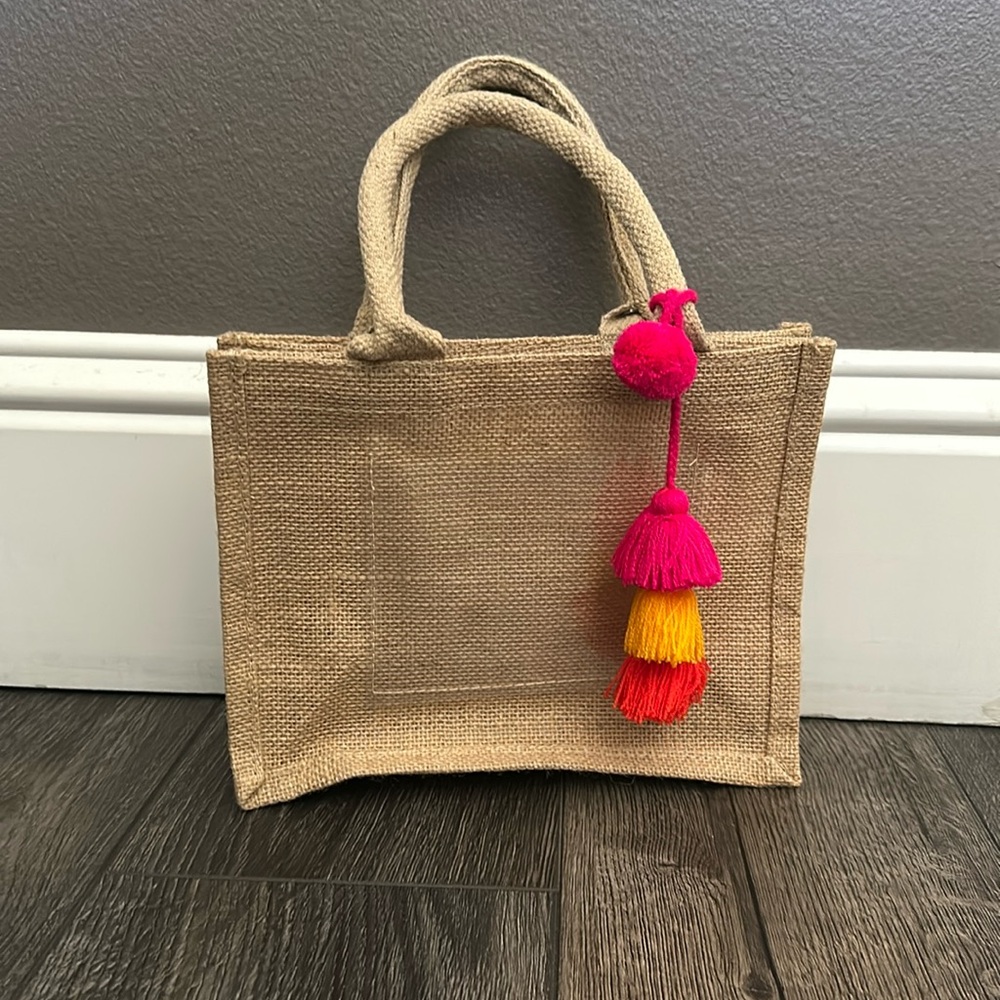 Burlap tote bag